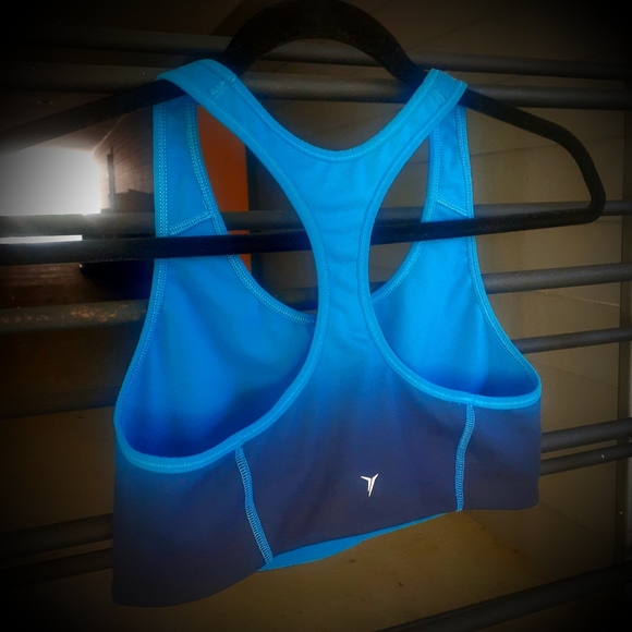 Old Navy Active Go Dry Sports Bra - Picture 7 of 7